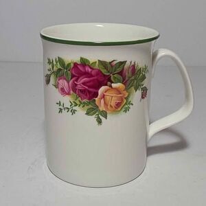 Royal Albert Old Country Roses Mug